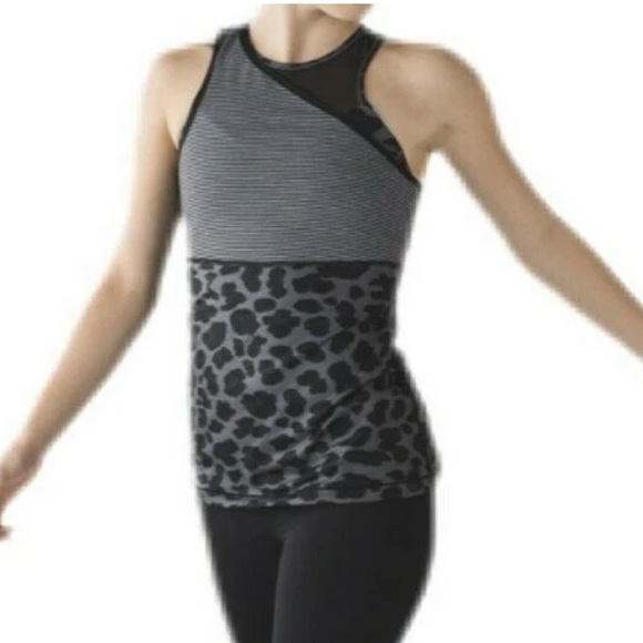 Lululemon tank top and sports bra set - Picture 2 of 6